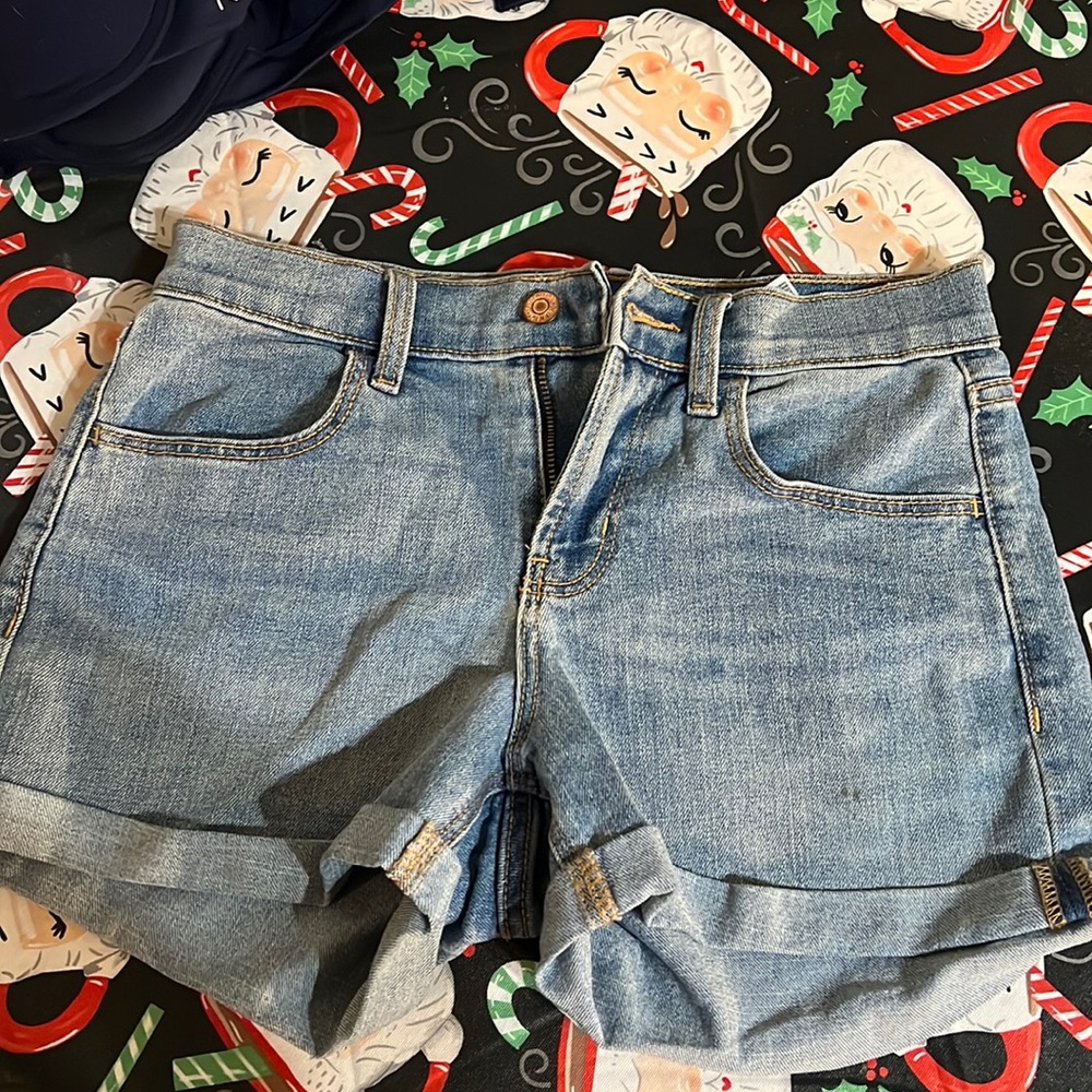 Women’s jean shorts
